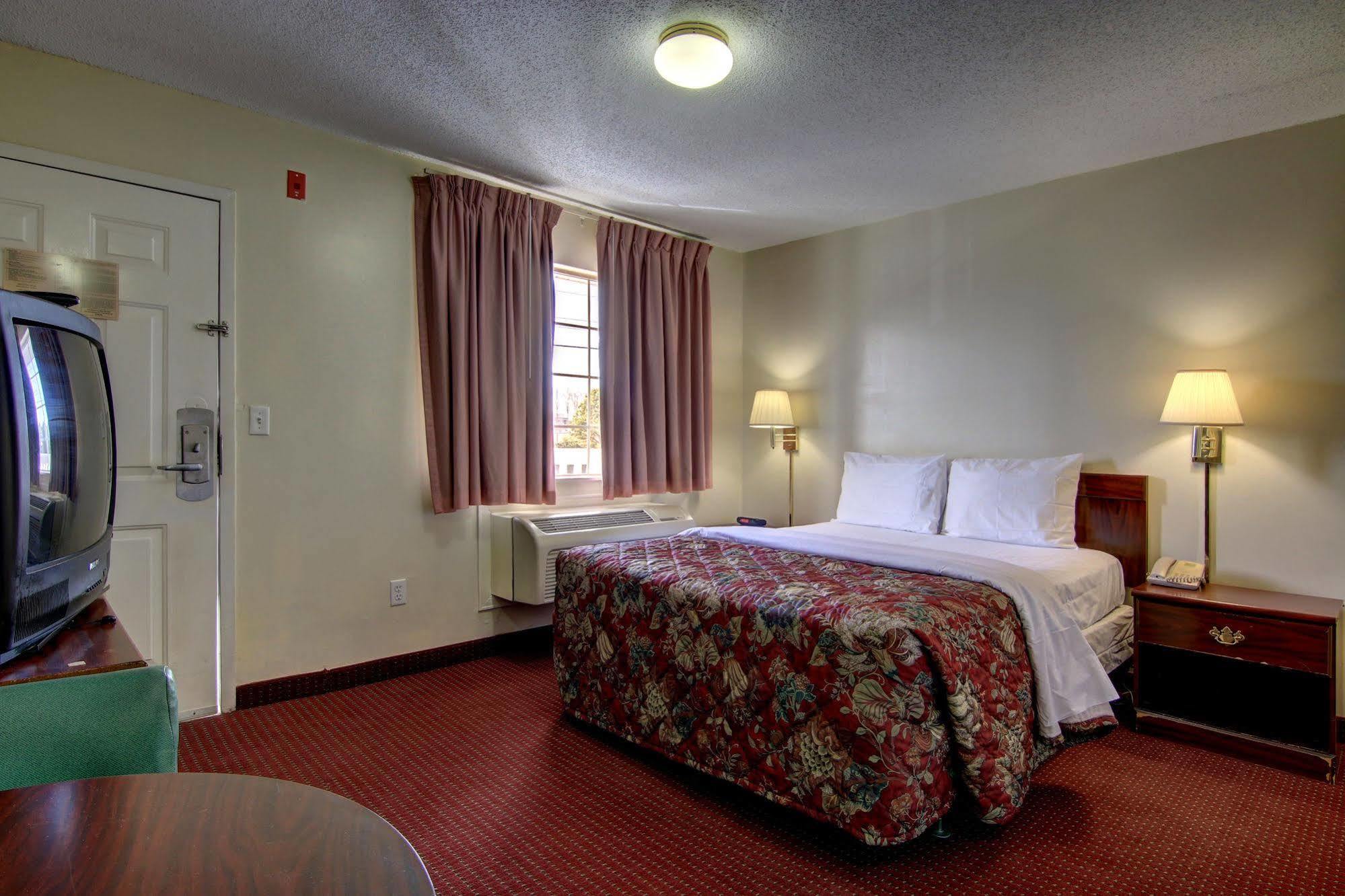 Intown Suites Extended Stay Atlanta Ga - سواني المظهر الخارجي الصورة